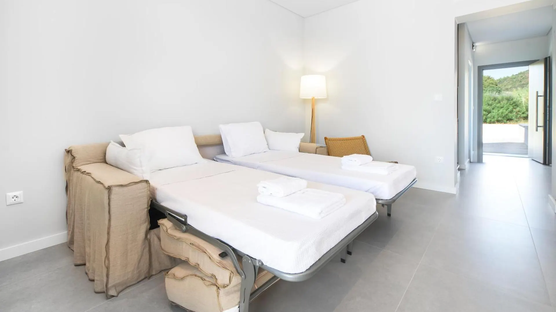 Notos Suites 尼尔斯吉尼