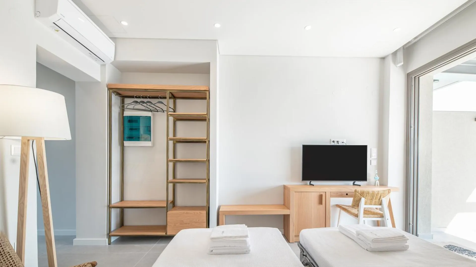 Notos Suites 尼尔斯吉尼