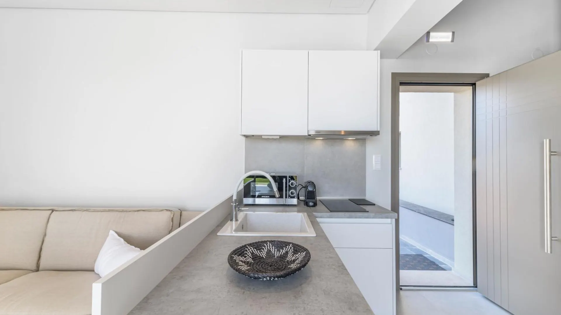 Notos Suites 尼尔斯吉尼